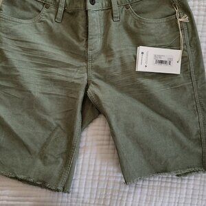 Corduroy shorts 10"